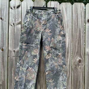 Abercrombie & Fitch Baggy Camouflage Cargo Pants